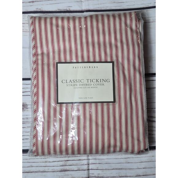 POTTERY BARN Classic Ticking Stripe Daybed Cover Twin Red & White New In Package - Picture 1 of 6